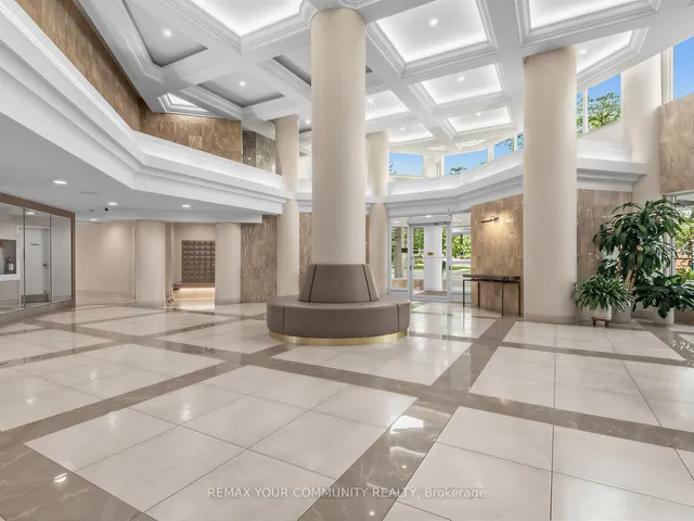 1 Clark Ave #612, Vaughan 4