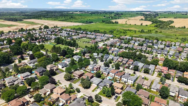 61 Darling Cres, New Tecumseth 4