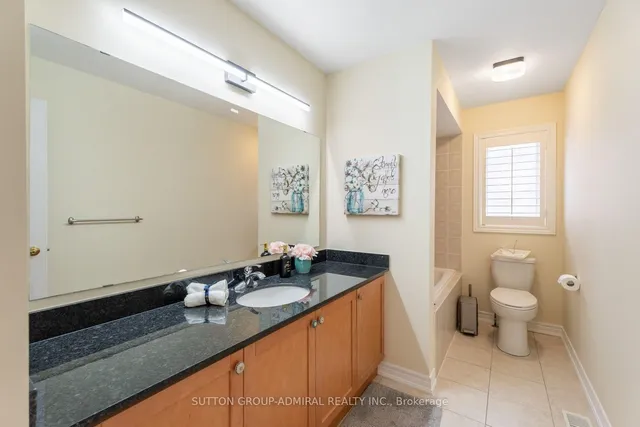 354 Autumn Hill Blvd, Vaughan 4