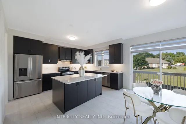 8 Elderberry Way, Adjala-Tosorontio 3