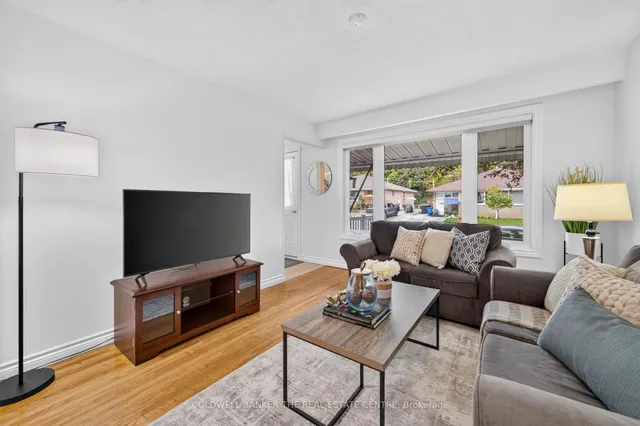 140 Willow Lane, Newmarket 3