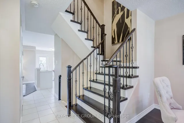 25 Waterton Cres, Richmond Hill 5