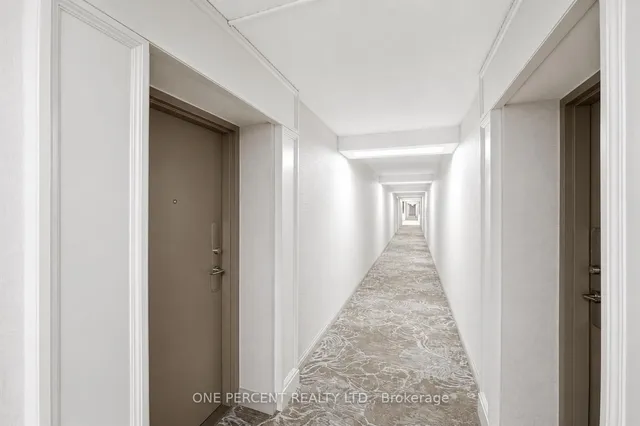 40 Baif Blvd #302, Richmond Hill 2