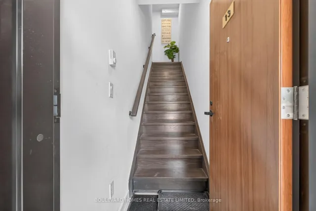 30 Markdale Lane #13, Markham 5