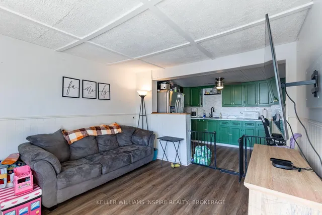 97 Elm St, Essa 2