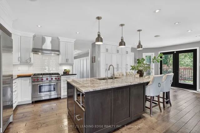 505 Aintree Dr, Whitchurch-Stouffville 3
