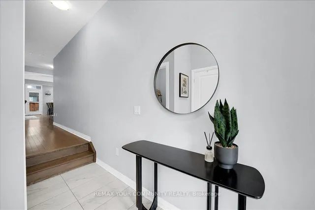 211 Landolfi Way, Bradford West Gwillimbury 5