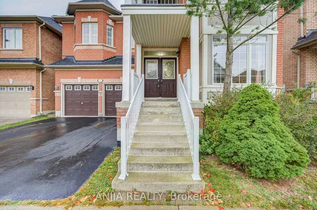 23 Ayhart St, Markham 3