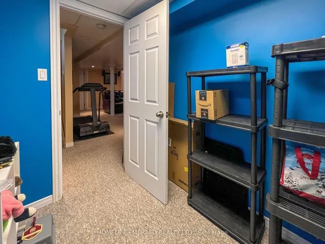 1 Potter Cres, New Tecumseth 4