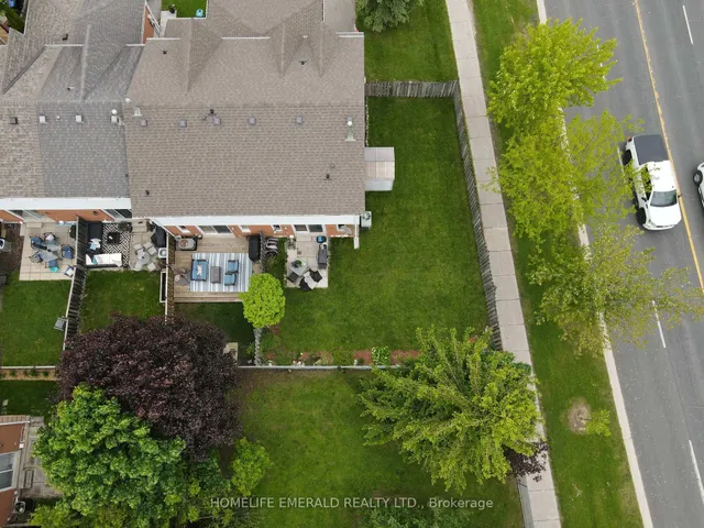 1 Potter Cres, New Tecumseth 3