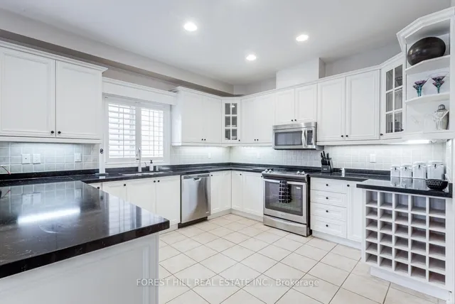 54 Maple Grove Ave, Richmond Hill 2