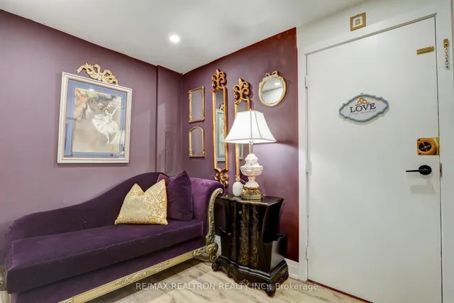 60 Inverlochy Blvd #709, Markham 3