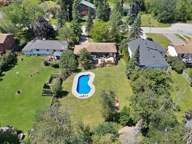 2249 Willard Ave, Innisfil