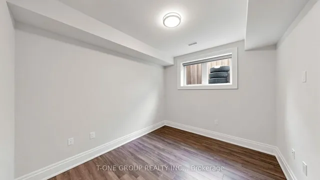 43 Rockport Cres, Richmond Hill 3