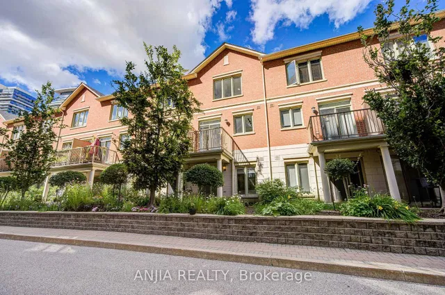 25 Galleria Pkwy, Markham 5
