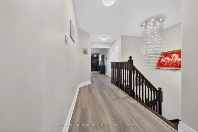 121 Centre St, Essa 5