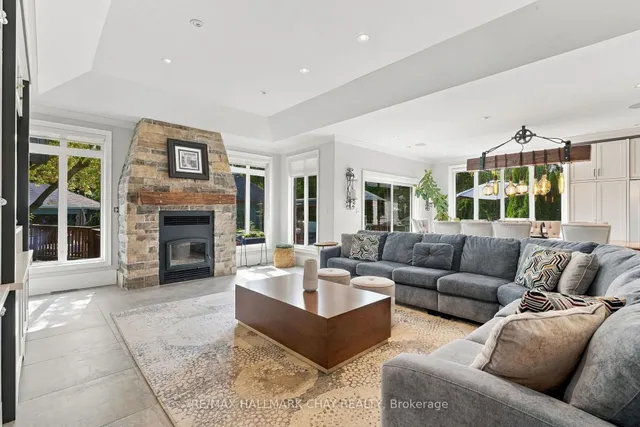 6513 King Rd, King 5