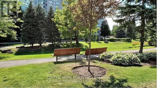 7825 Bayview Ave #502, Markham 2