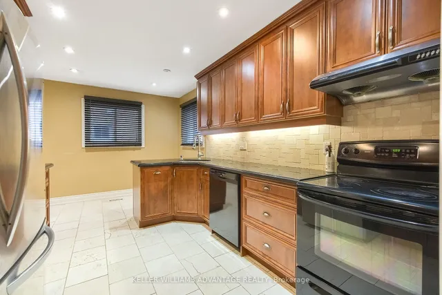68 Fullerton Cres, Markham 5