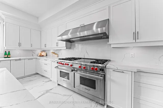 10 Rolling Green Crt, Vaughan 5
