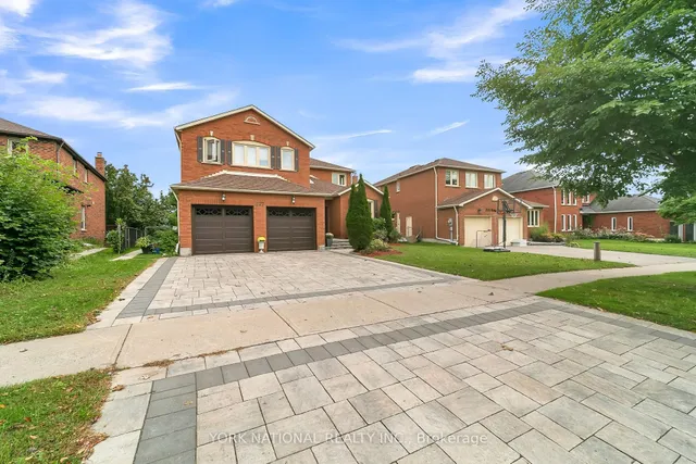 277 Kirby Cres, Newmarket