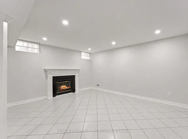 58 Calera Cres, Vaughan 3