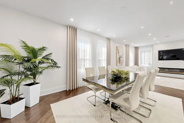 63 Willett Cres, Richmond Hill 3