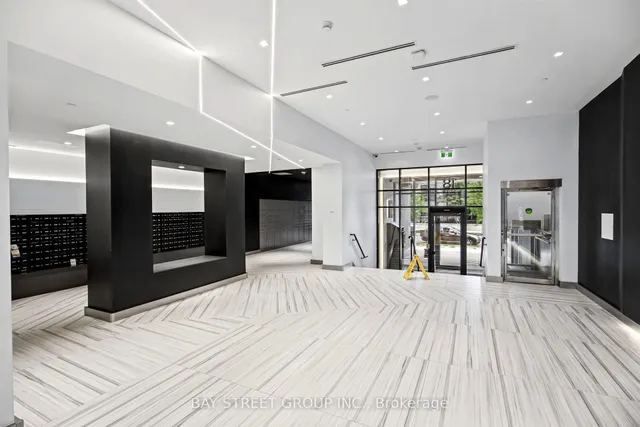 18 Water Walk Dr #706, Markham 5