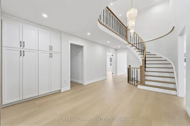 44 Olympia Gate, Vaughan 5