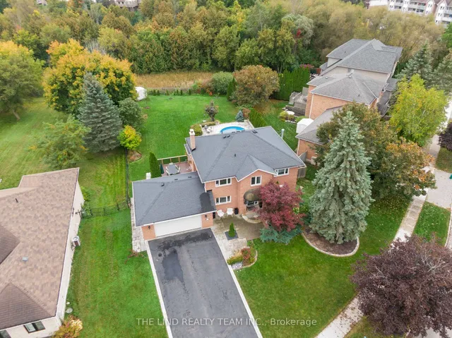 97 Thompson Dr, East Gwillimbury 2