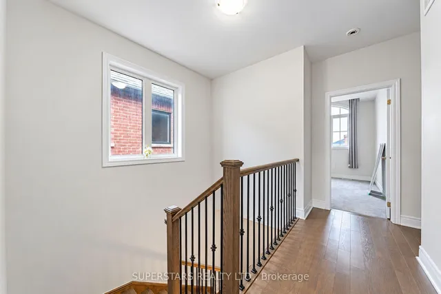 16 Lepp Dr, Markham 4