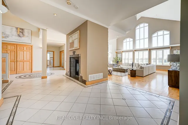 2477 Hornes Rd, East Gwillimbury 4