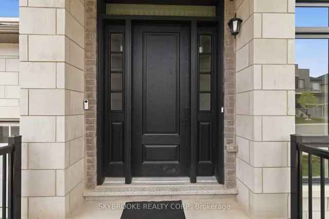 73 Broad Way, King 3