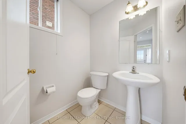 818 Castlemore Ave, Markham 2