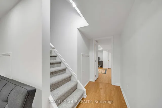 66 Longwood Ave, Richmond Hill 4