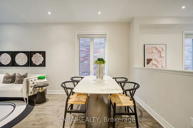 6 Wildmoor St, Markham 4