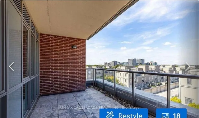 21 UPPER DUKE Cres #505, Markham 4