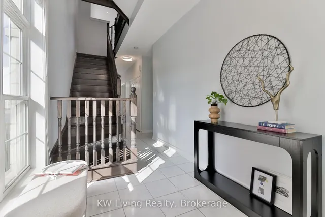 10373 Woodbine Ave, Markham 5