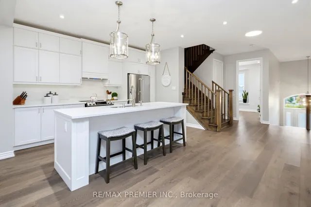 453 Kleinburg Summit Way, Vaughan 4