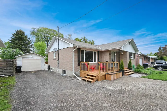 12 Maple Ave, New Tecumseth 3