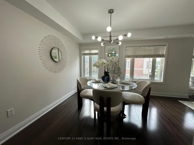 318 John St #241, Markham 4