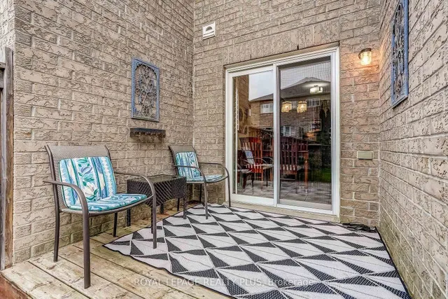 172 Lauderdale Dr, Vaughan 5