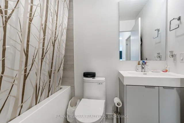 10 Abeja St #1419, Vaughan 5