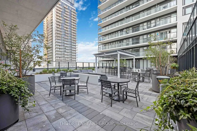 9000 Jane St #503, Vaughan 4