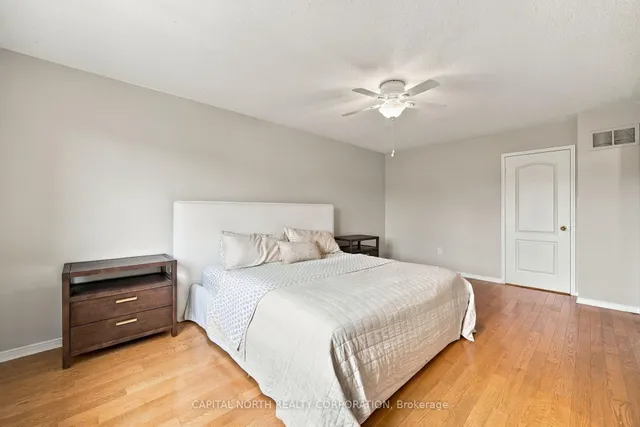 21 Walkview Cres, Richmond Hill 5