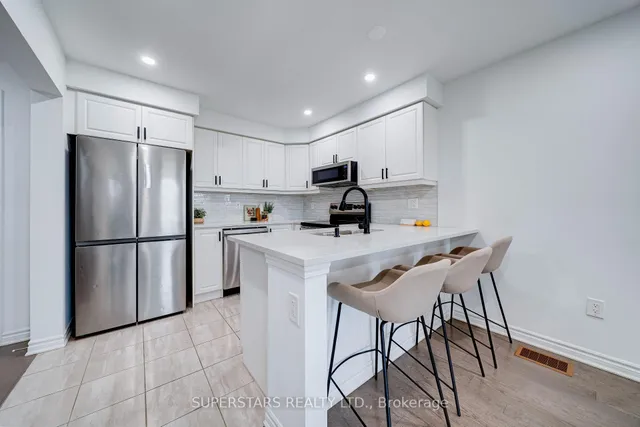109 Mcalister Ave, Richmond Hill 4