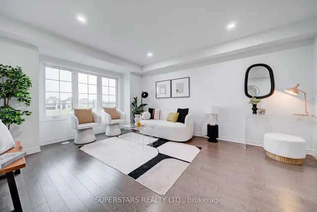 109 Mcalister Ave, Richmond Hill 2