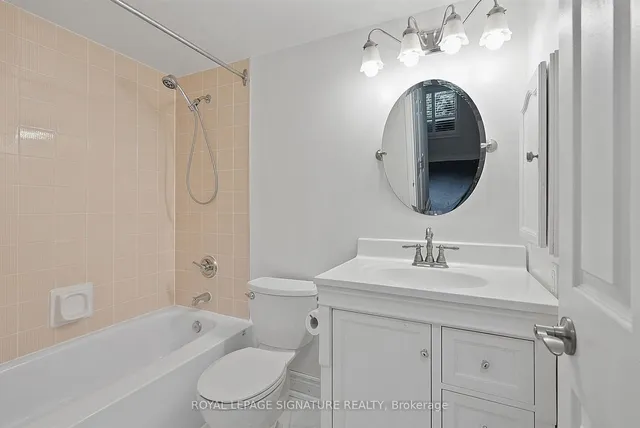 2 Raymerville Dr #101, Markham 5