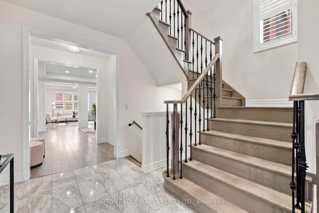 32 Cyprus Glen, East Gwillimbury 3