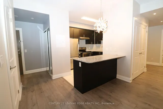 481 Rupert Ave #123, Whitchurch-Stouffville 2